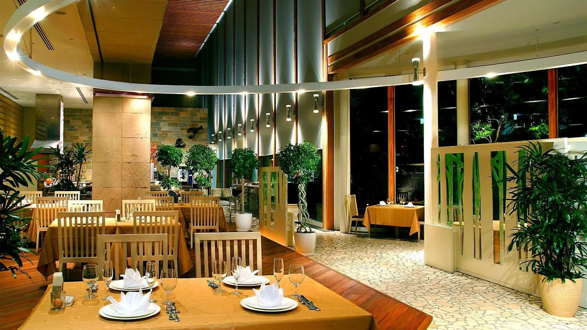 City Plaza Osaka